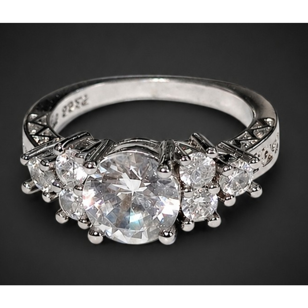 Round White/Colorless Engagement Sterling‎ Silver Ring size 6.75 R-TN35